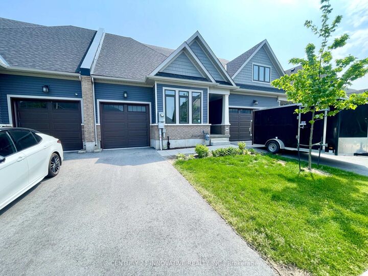 Photo de la propriété:  4311 Mann Street 44  ON L2G 0A4 