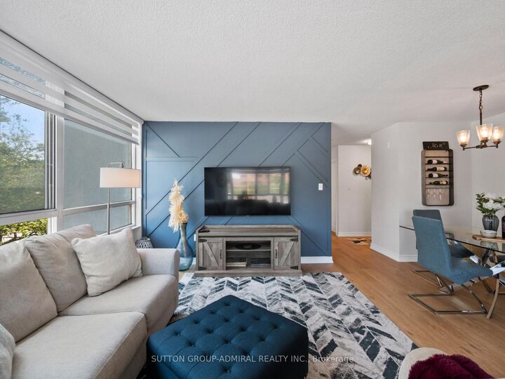 Property Photo:  270 Davis Drive 204  ON L3Y 8K2