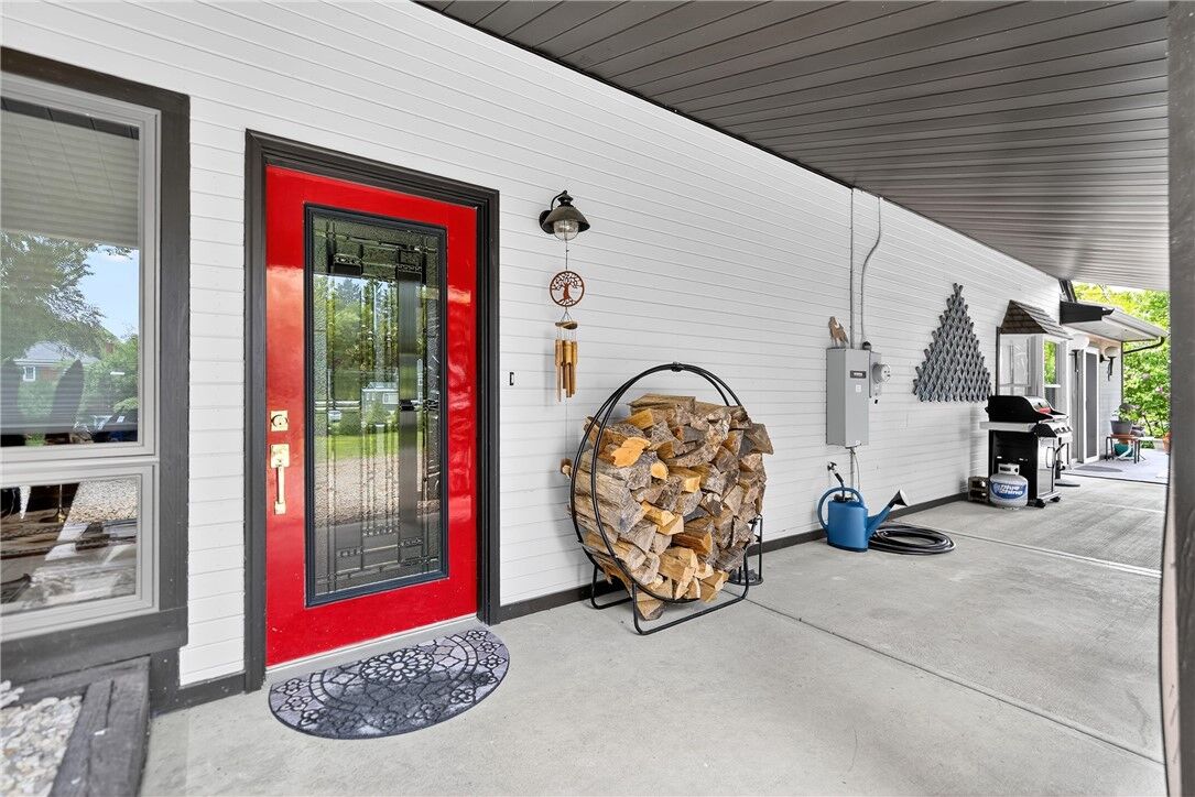 Property Photo: 5607 Meridian PA 15044