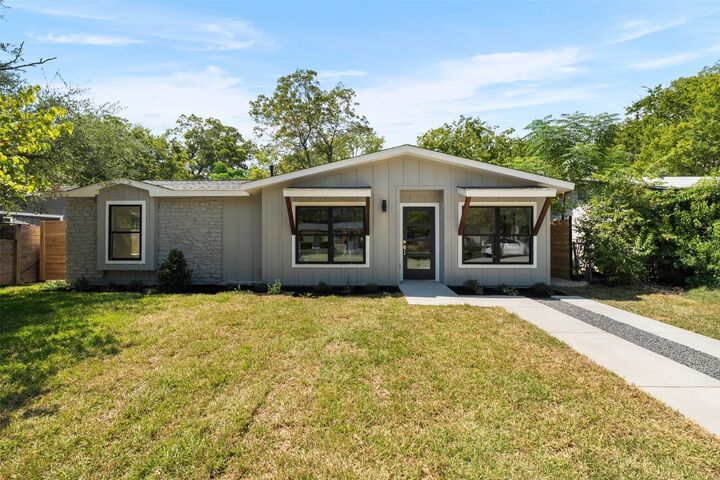 Property Photo: 8308 Reeda Lane TX 78757