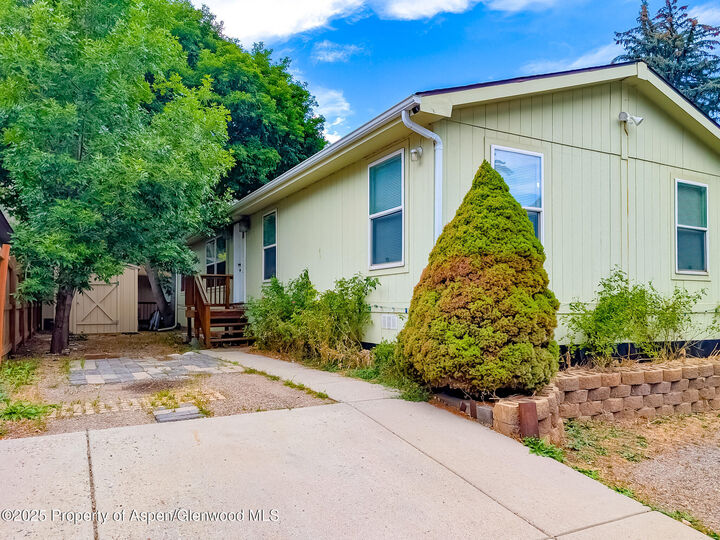 1031 Sprucewood Lane  Glenwood Springs CO 81601 photo