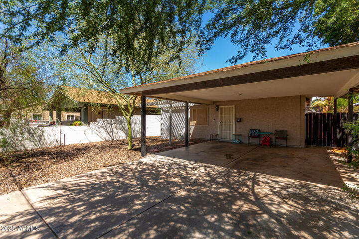 Property Photo: 449 N Lewis -- AZ 85201