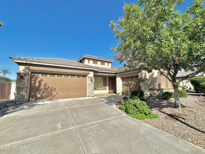 Property Photo: 3220 N 136th Drive AZ 85392