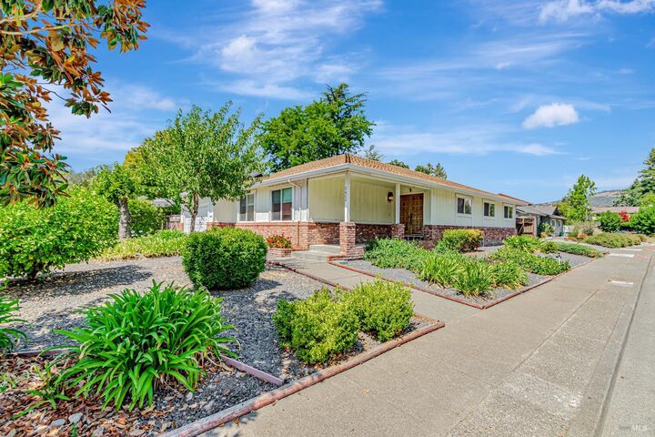 Property Photo:  2429 Woodstock Court  CA 95409 