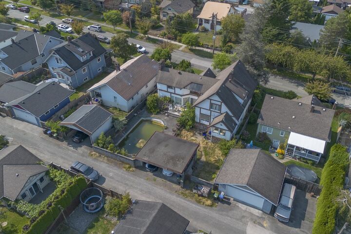 Property Photo:  108 Seventh Avenue  BC V3L 1W3 