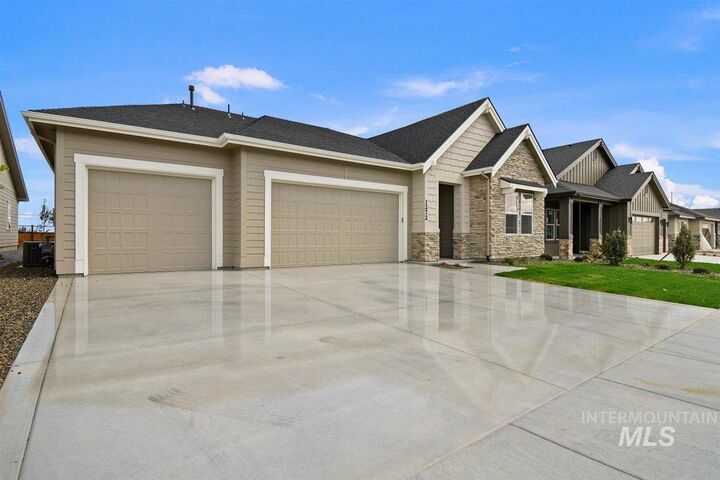 Property Photo: 10970 W Cruden Bay Ln. ID 83634