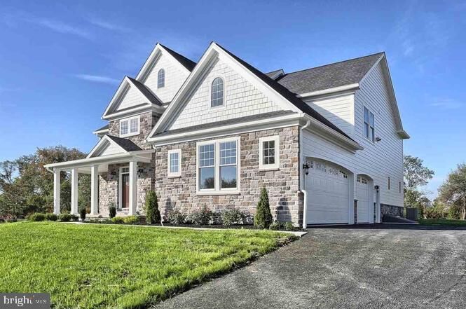 Property Photo: 2245 Lehman Court PA 17025