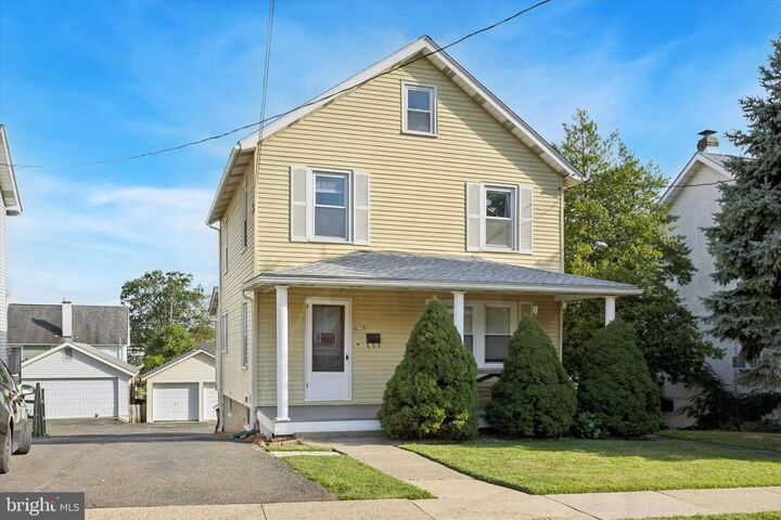 Property Photo: 110 Cedar Avenue PA 19090