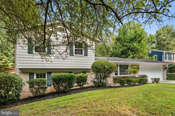 Property Photo:  11905 Ambleside Drive  MD 20854 