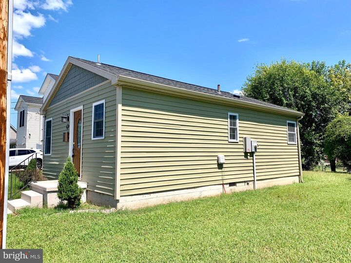 Property Photo:  429 North Street  DE 19963