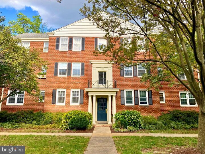1503 Belle View Boulevard A1  Alexandria VA 22307 photo