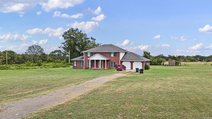 Property Photo:  10418 East Gate Circle  AR 72834 