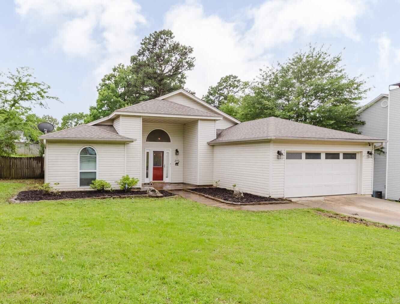 Property Photo:  2404 Shaker Ridge  AR 72015-4762 