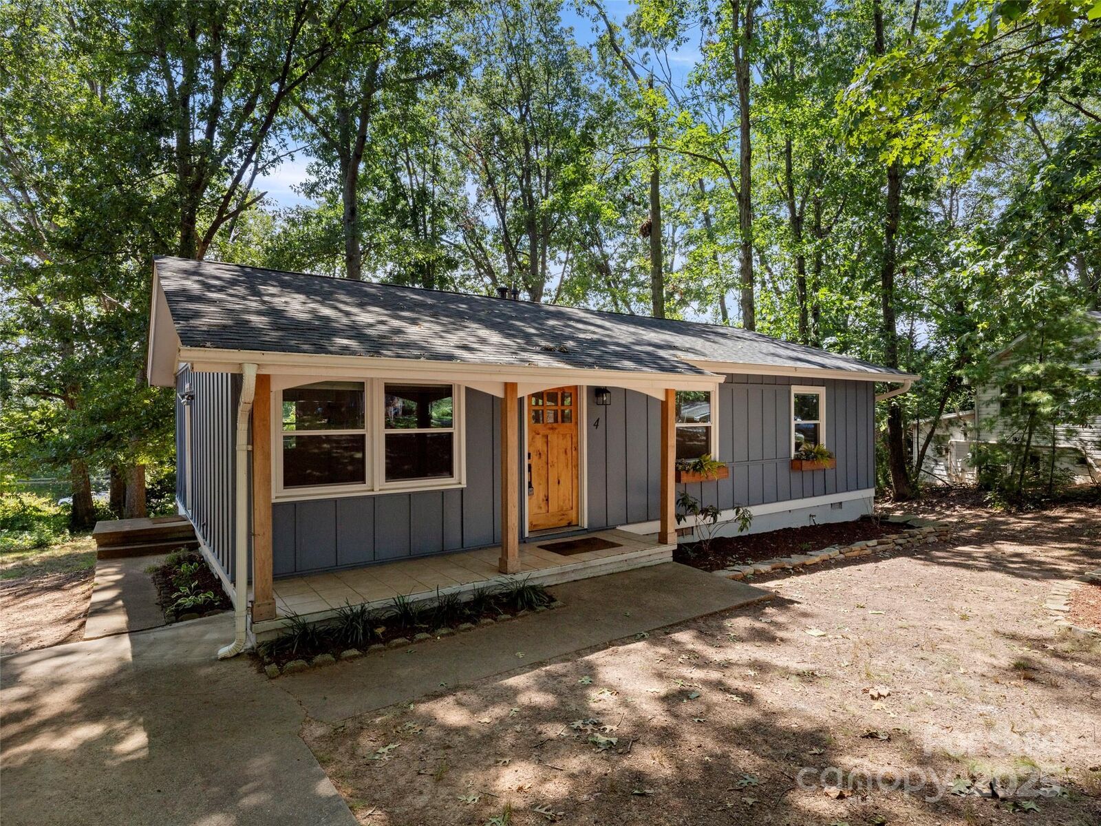 Property Photo: 4 Merlin Way NC 28806