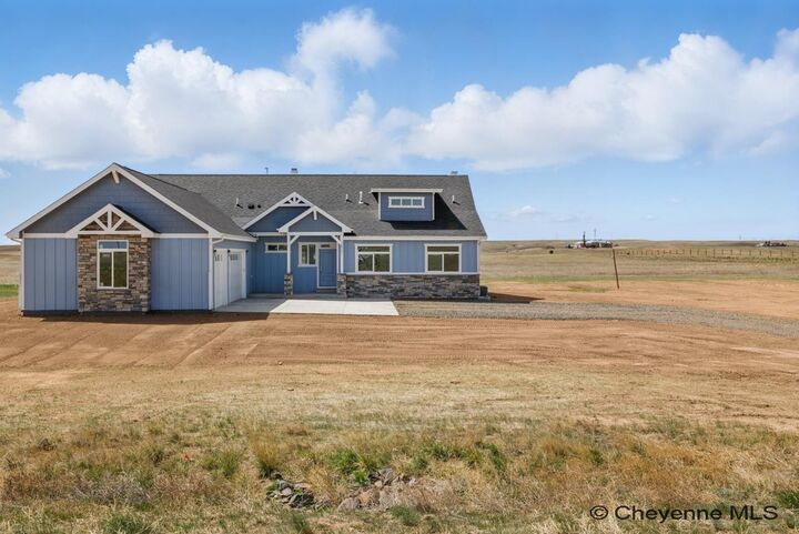 Property Photo:  2501 Wineglass Rd  WY 82009 