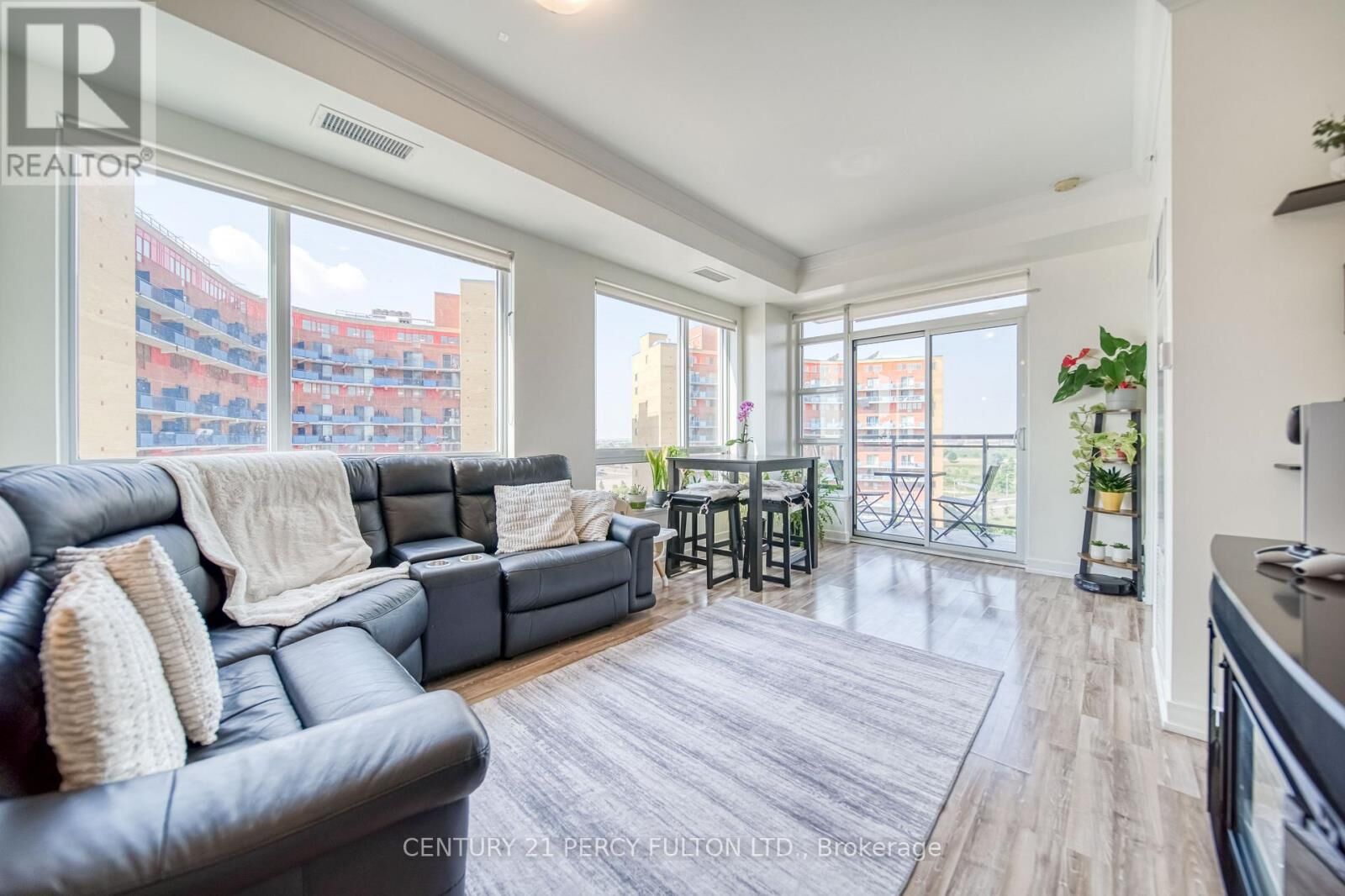 Property Photo: 840 Queens Plate Drive 902 ON M9W 7J9