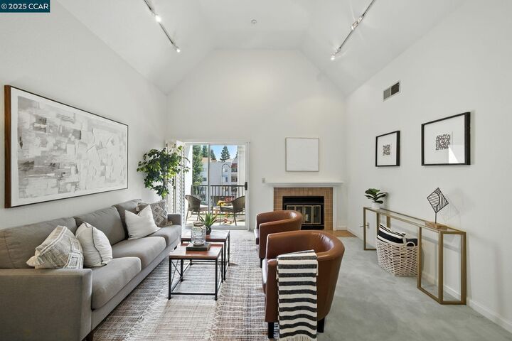 3183 Wayside Plz 320  Walnut Creek CA 94597 photo
