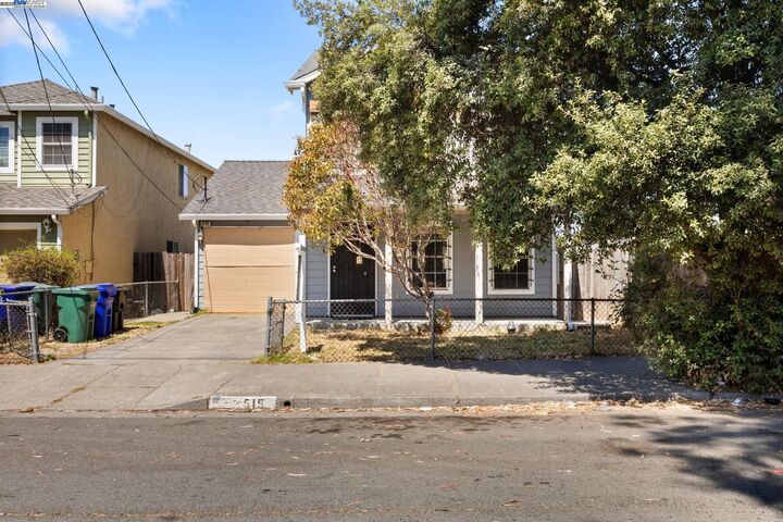 Property Photo: 515 Alamo Ave CA 94801
