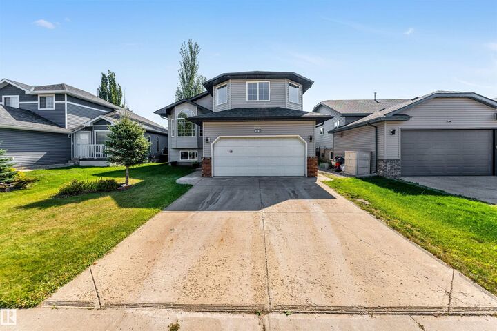 Property Photo: 325 Jilling Cres. NW AB T6L 6N1