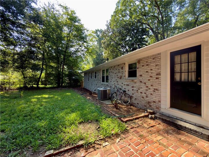 Property Photo: 1445 Varner Road GA 30062