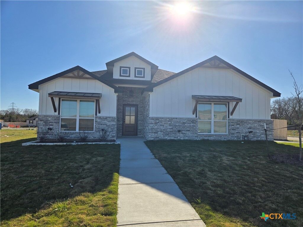 Property Photo:  1005 Nacogdoches Drive  TX 76501 