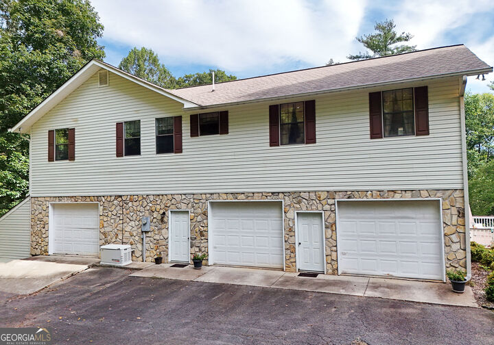 Property Photo: 409 Johnson Mill Road GA 30536