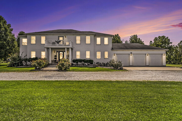 Property Photo: 928 N Calumet Avenue IN 46304