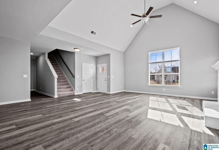 Property Photo:  409 Gateshead Drive  AL 35147 