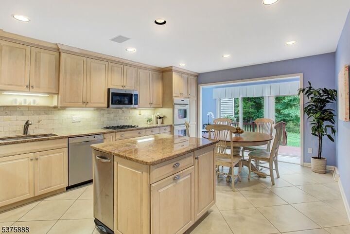 Property Photo: 26 Hunters Circle NJ 08833