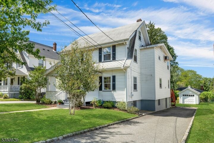 Property Photo: 82 Overlook Rd NJ 07009