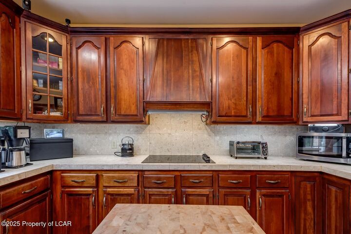 Property Photo:  314 Hemlock Terrace  PA 18707 