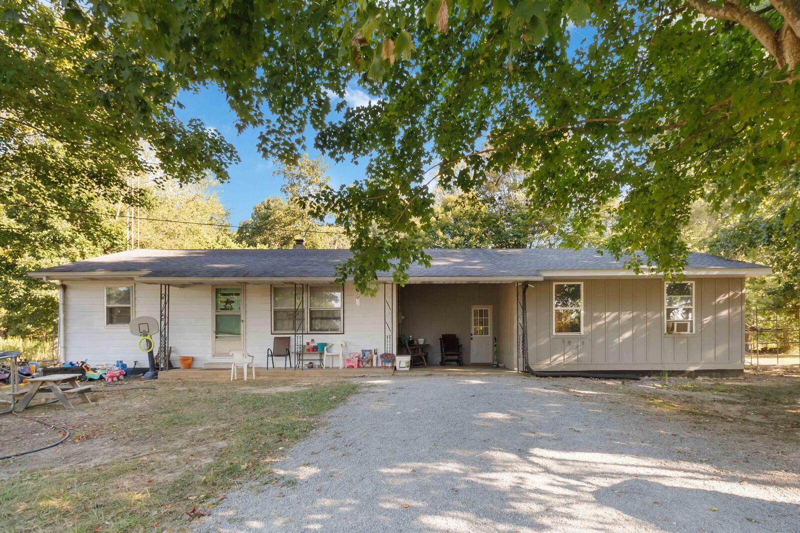 Property Photo:  1466 Webb Ridge Road  KY 42642 