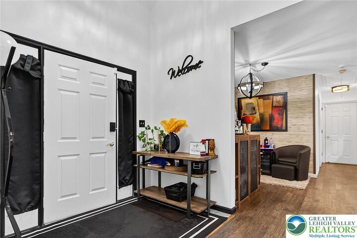 Property Photo: 3246 Mountain View Drive PA 18372