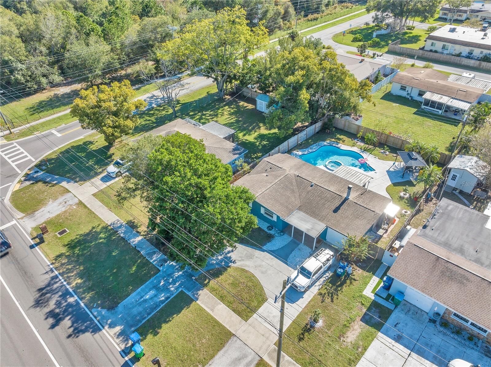 Property Photo: 1571 Belleair Road FL 33756