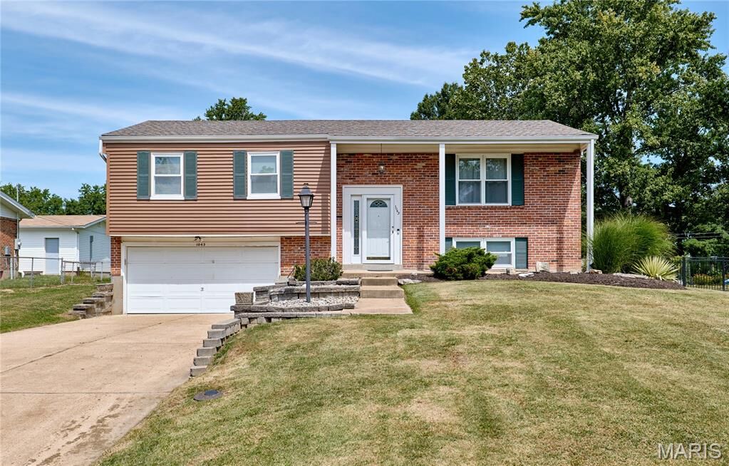 Property Photo: 1043 Carole Lane MO 63021