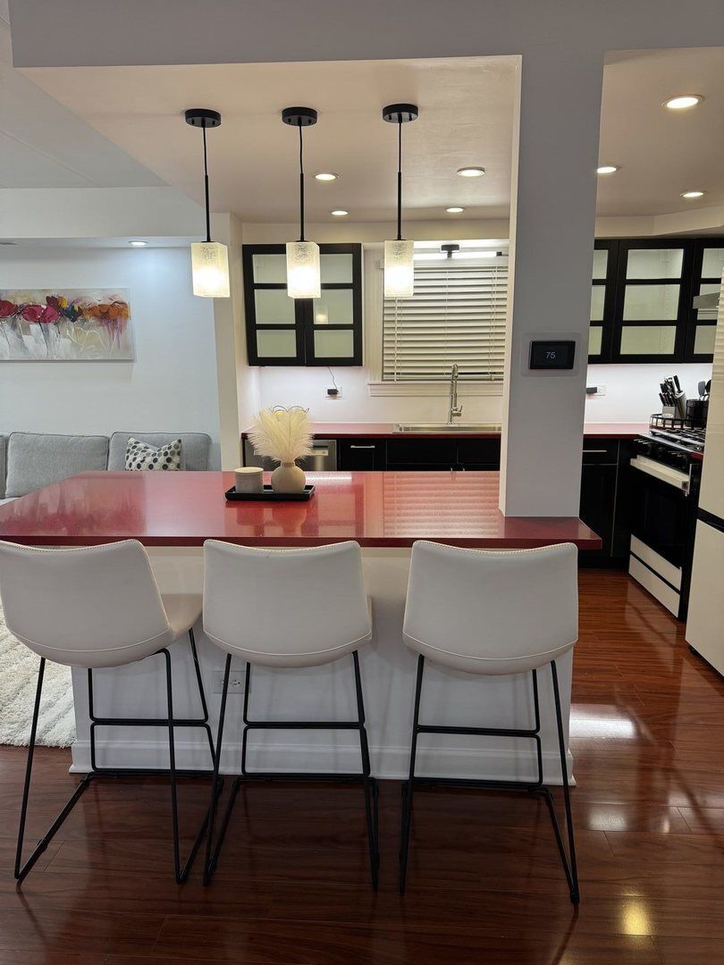 Property Photo: 9609 S Austin Avenue 1E IL 60453