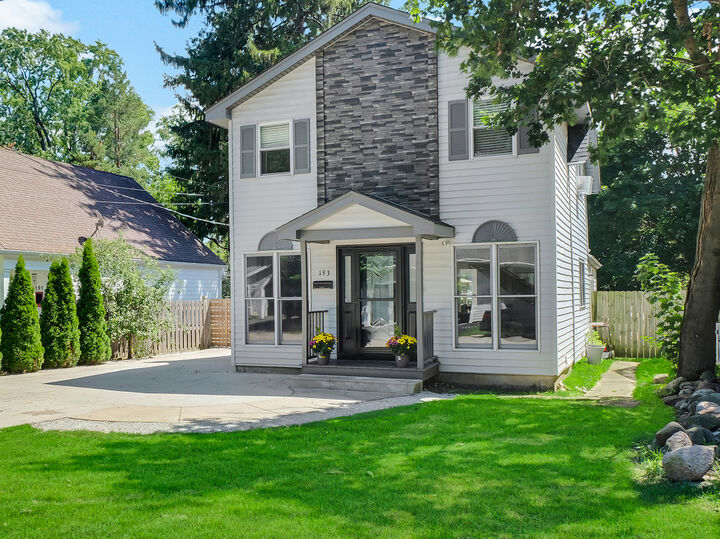 193 Lake Court  Crystal Lake IL 60014 photo