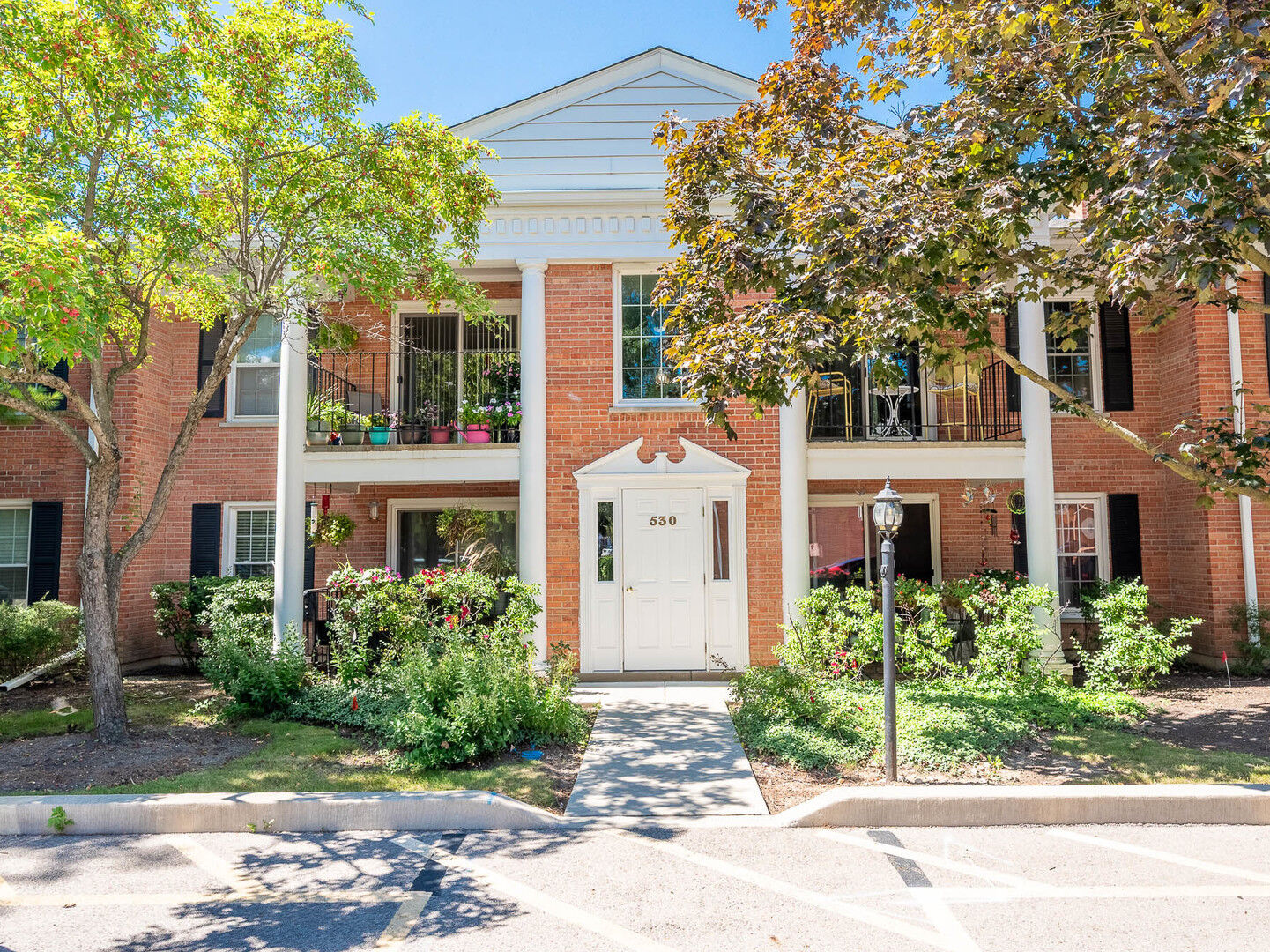 Property Photo:  530 Shorely Drive 104  IL 60010 