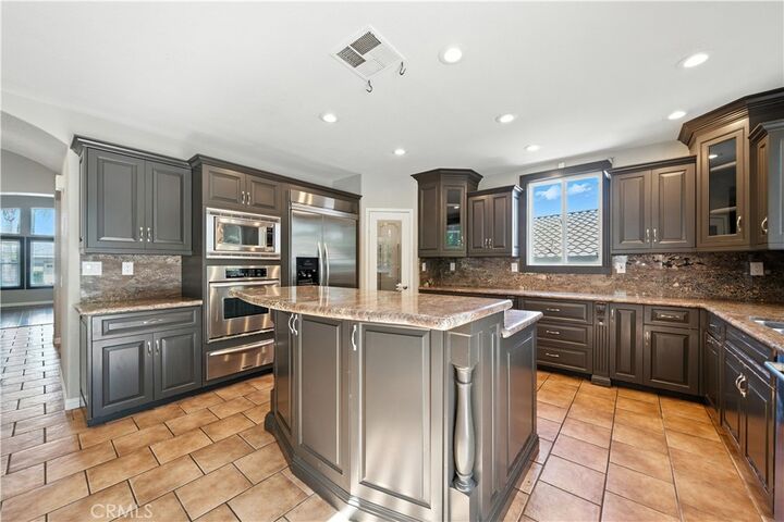 Property Photo: 23549 Bending Oak Court CA 92562