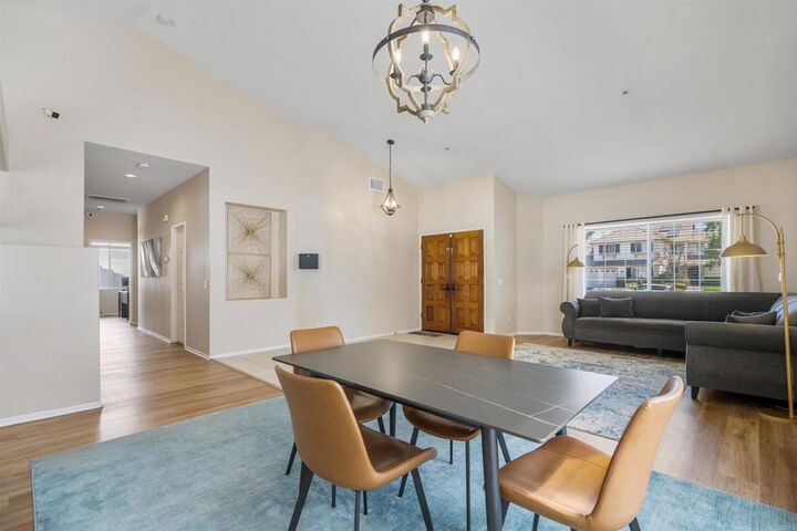 Property Photo:  39785 Spinning Wheel Drive  CA 92562 