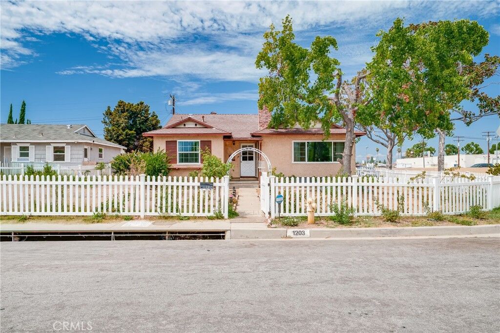 Property Photo:  1203 Pontenova Avenue  CA 91745 