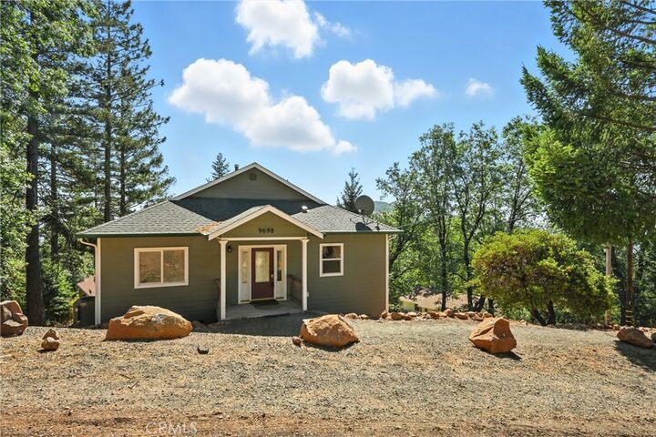 Property Photo: 9698 Carolyn Drive CA 95426
