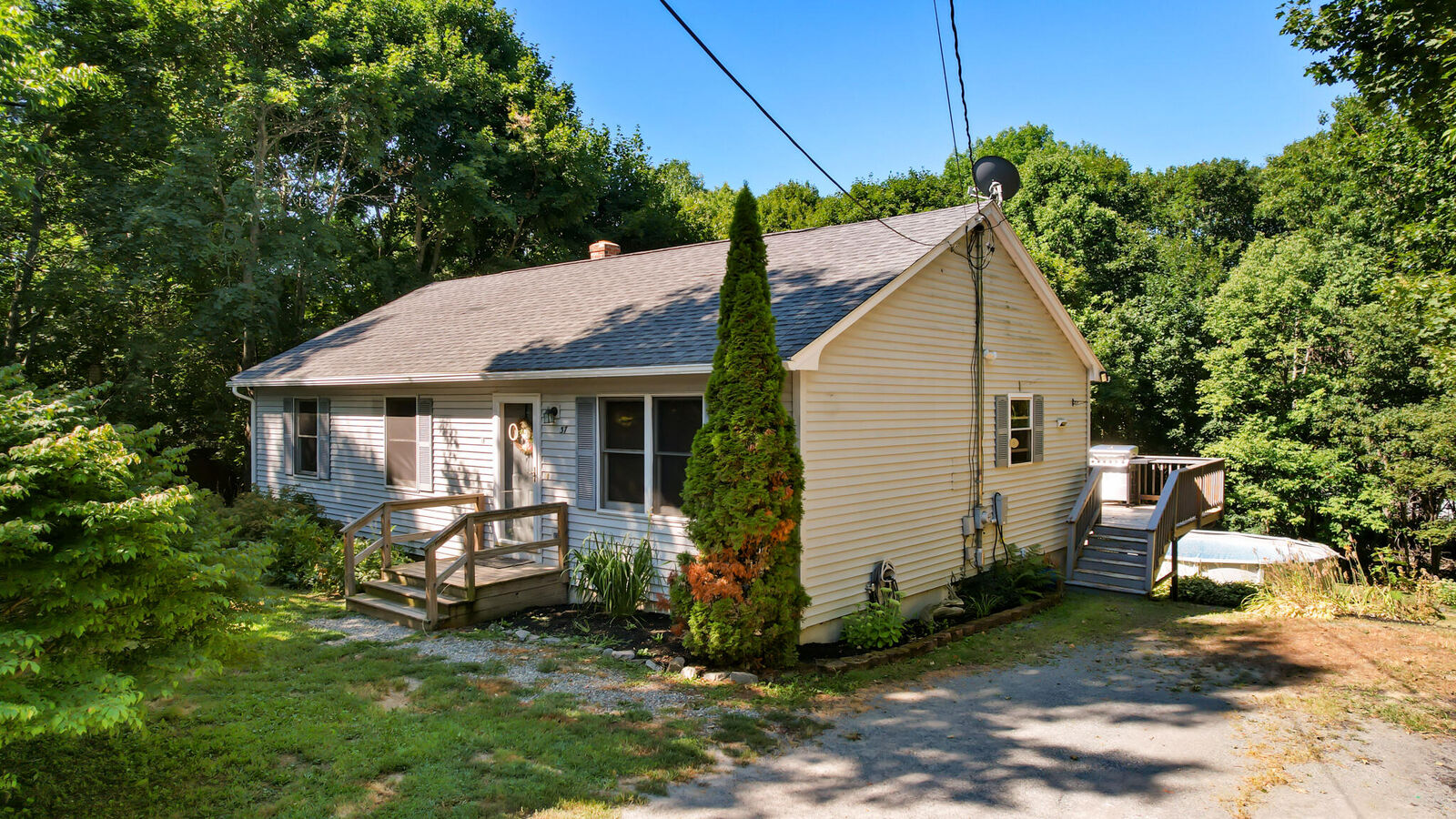 Property Photo: 37 Fowler Road ME 04474