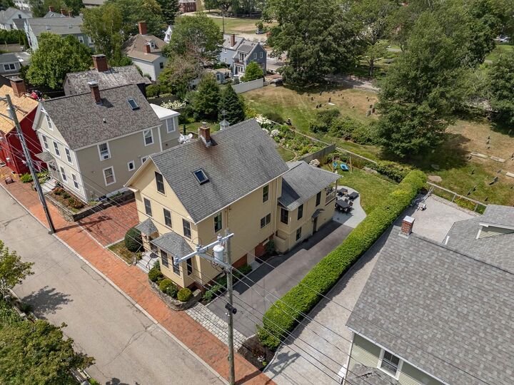 Property Photo: 199 Gates Street NH 03801