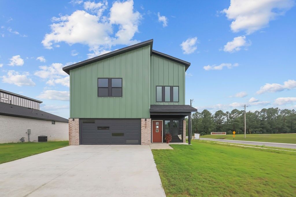Property Photo:  4927 Weeping Willow Avenue  AR 72764 