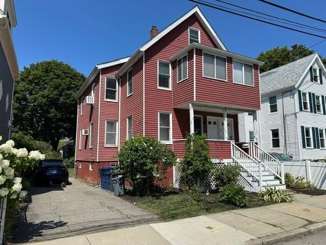 23 Brookford St 2  Cambridge MA 02140 photo
