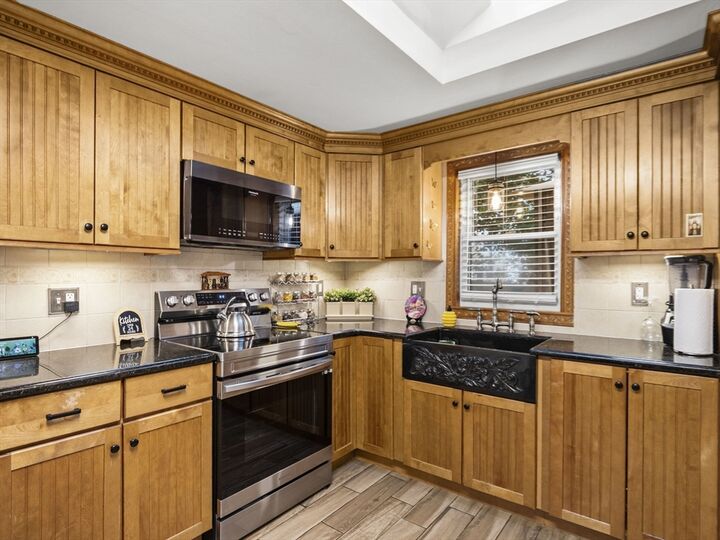 Property Photo:  2 Smith Rd  MA 02368 