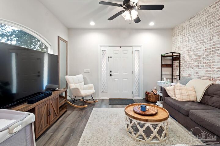 6413 Concord Way  Pensacola FL 32504 photo