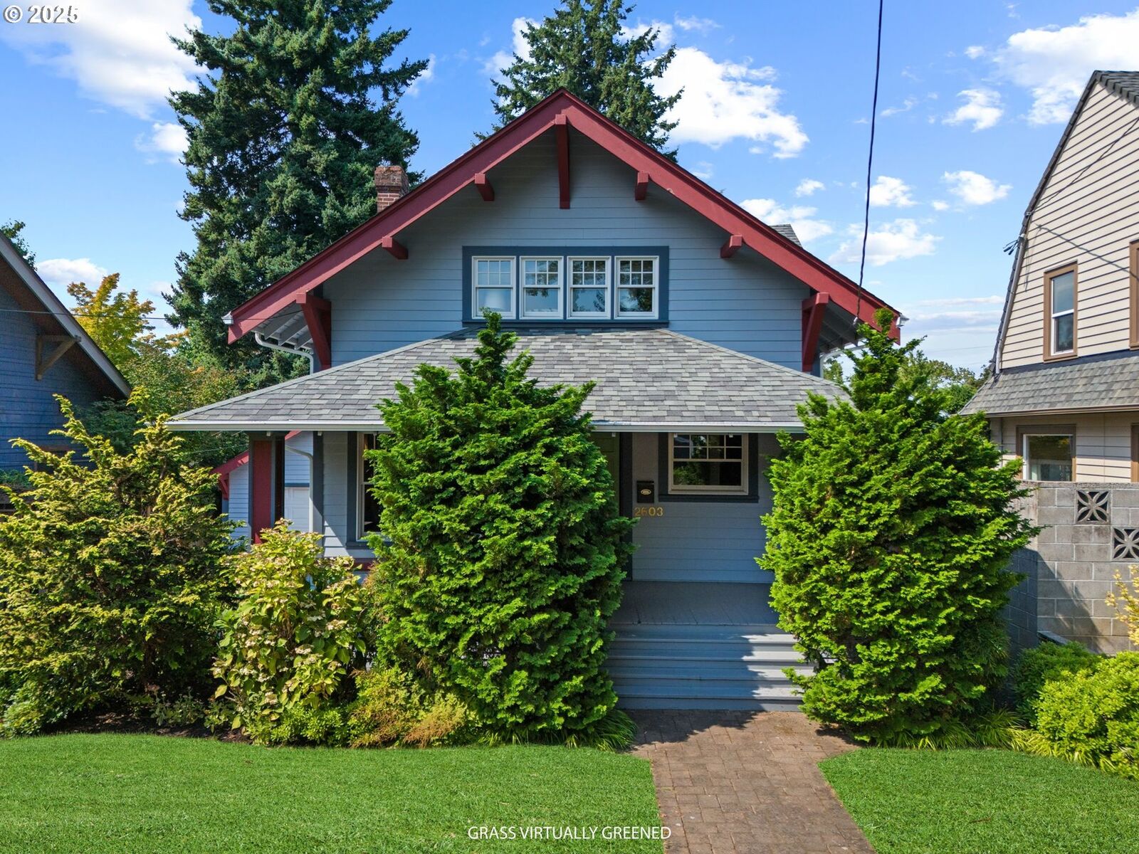 Property Photo: 2603 NE 44th Ave OR 97213