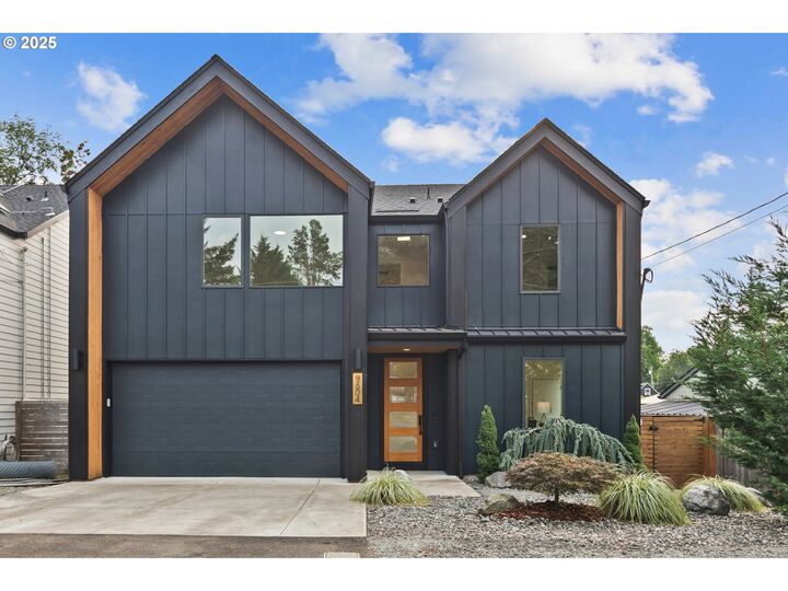 9604 SW 52nd Ave  Portland OR 97219 photo